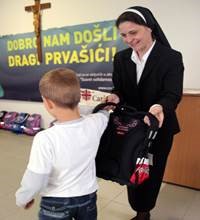 Pomoć u opremanju školaraca
